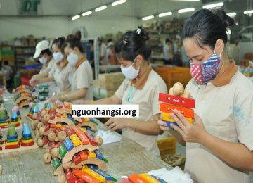 -nguon-hang-si-do-choi-tre-em-xuong-cung-cap-si-le-do-choi-tre-em-gia-tan-goc-tai-tphcm